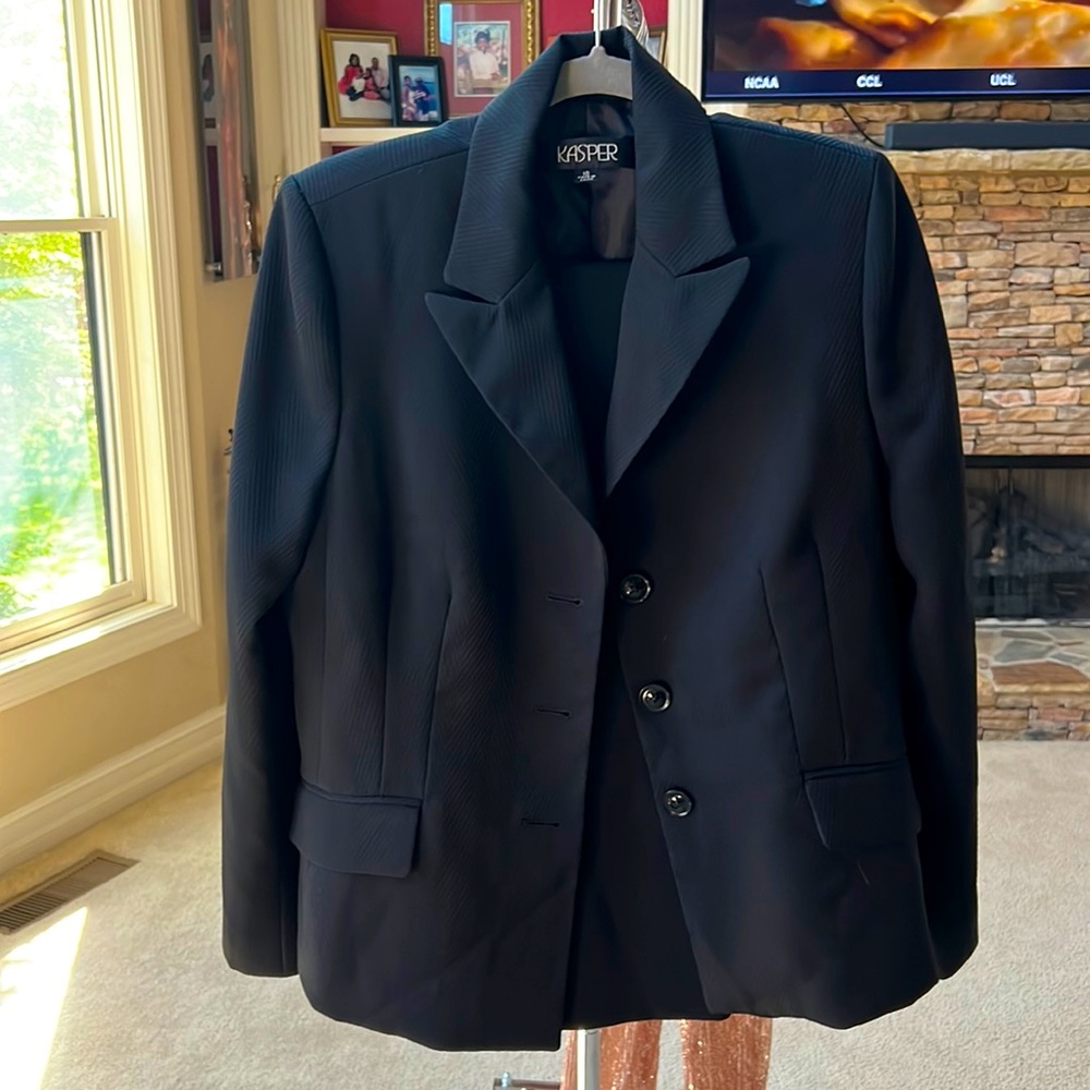 Beautiful black suit!